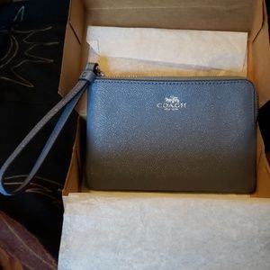 Coach Wristlet Small Clutch.